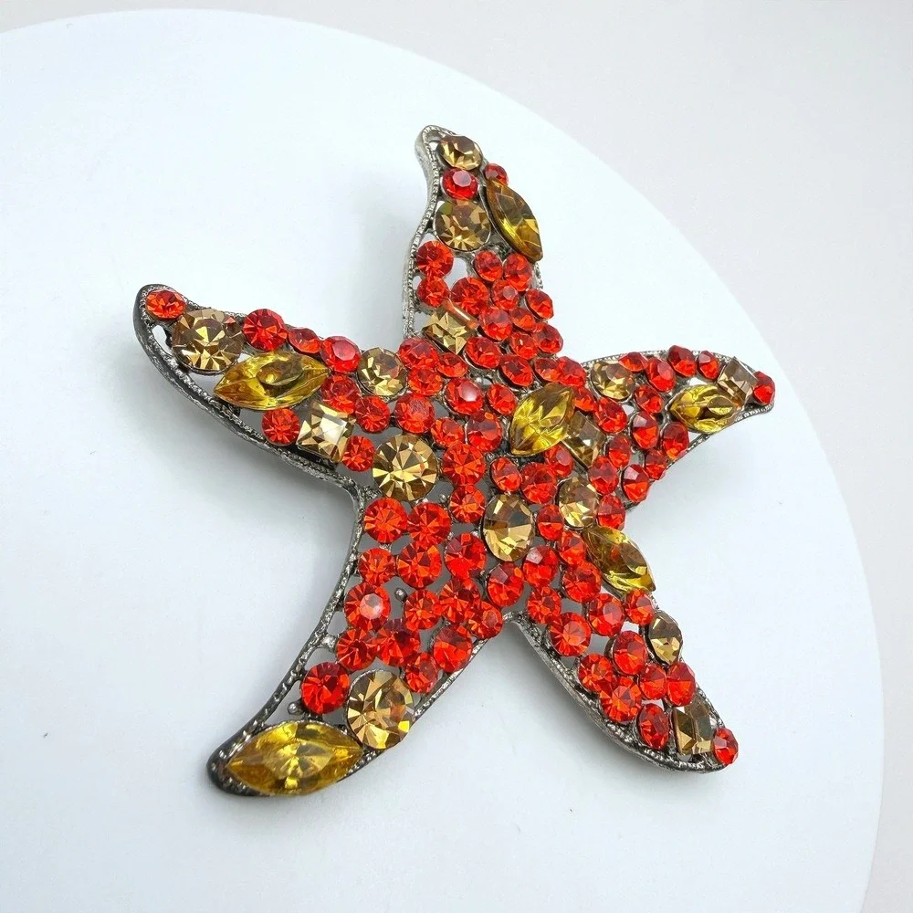 Vintage Red Yellow Rhinestones Silver-Tone‎ Aluminium Starfish-Shaped Brooch Pin